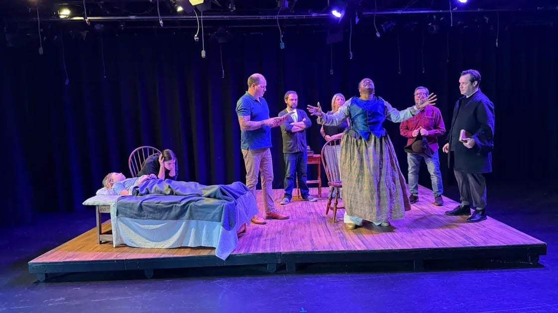 CDACE5C4-E737-4E44-9042-8EF0ABB1F3D3