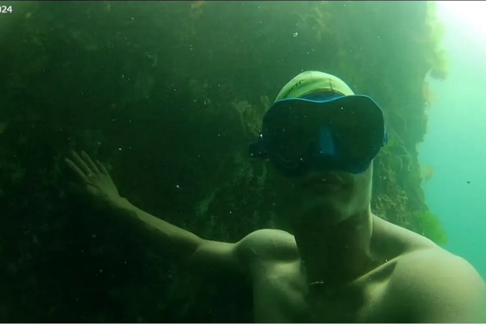 Screenshot 2025-10-09 at 17-51-25 BENEATH THE BLUE Finding peace in a single breath