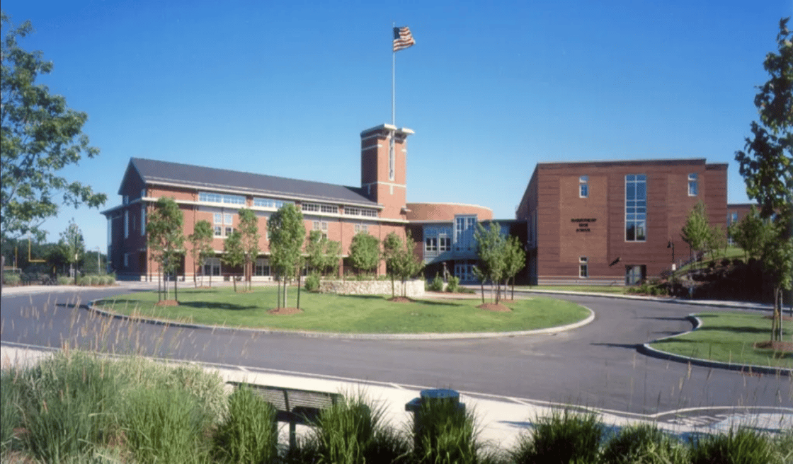 Screenshot 2025-10-09 at 18-48-38 IMG_6853.jpeg (WEBP Image 1024 × 600 pixels)