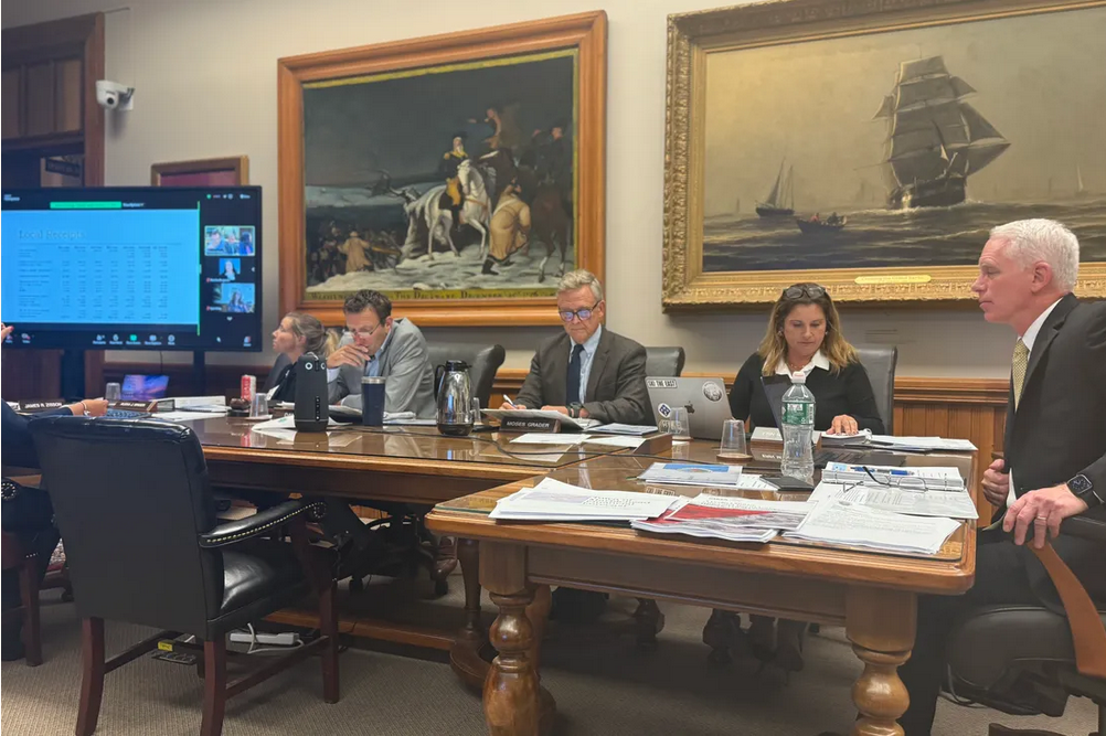 Screenshot 2025-10-23 at 20-12-17 Marblehead projects $514 000 revenue drop in FY2027