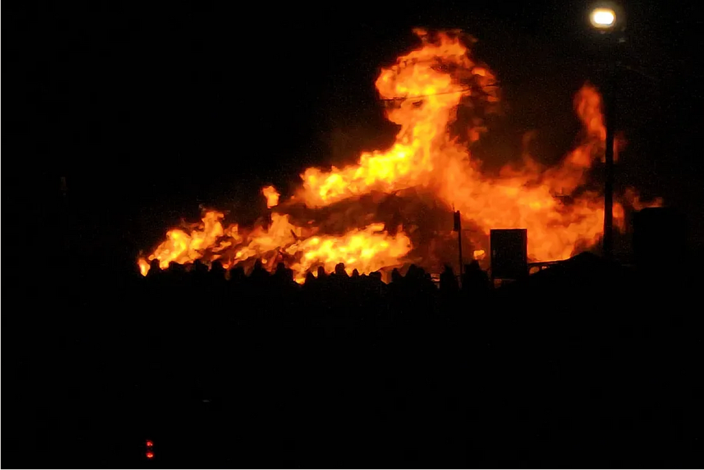 Screenshot 2025-12-19 at 18-07-58 Marblehead to hold annual Christmas tree burning Jan. 6