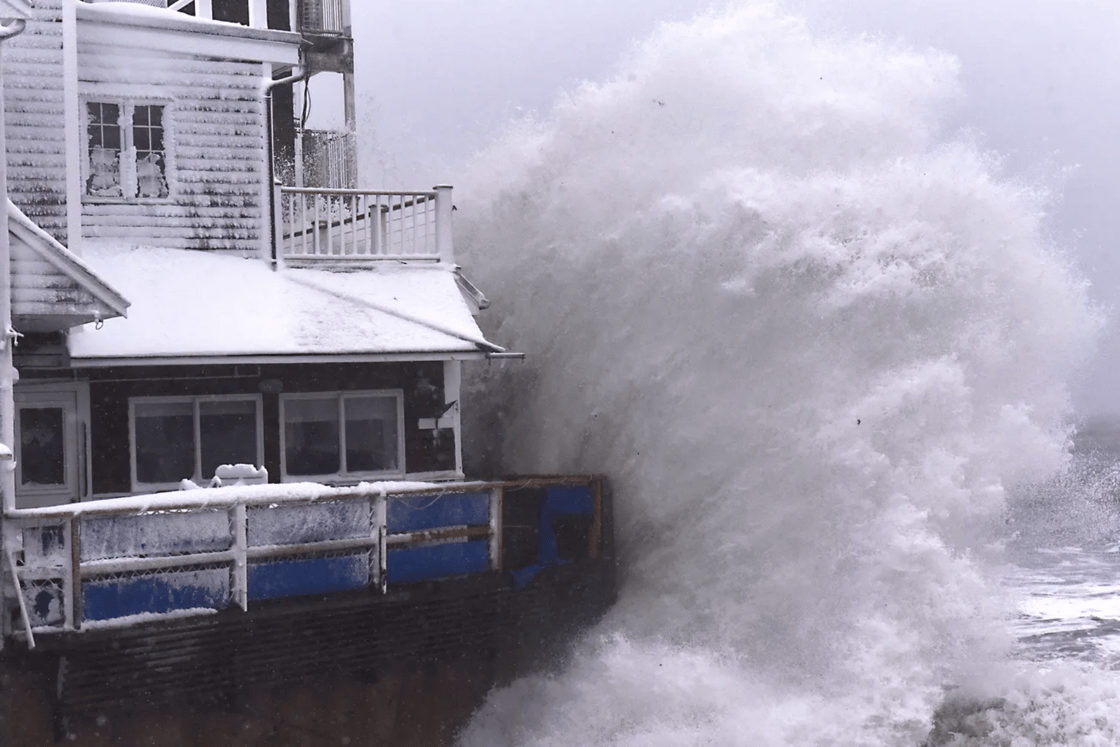 Screenshot 2026-02-27 at 20-27-44 Snow-storm_Blizzard-7.jpg (WEBP Image 1304 × 871 pixels)